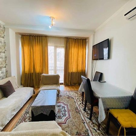 Cozy Home Tbilisi Exterior photo
