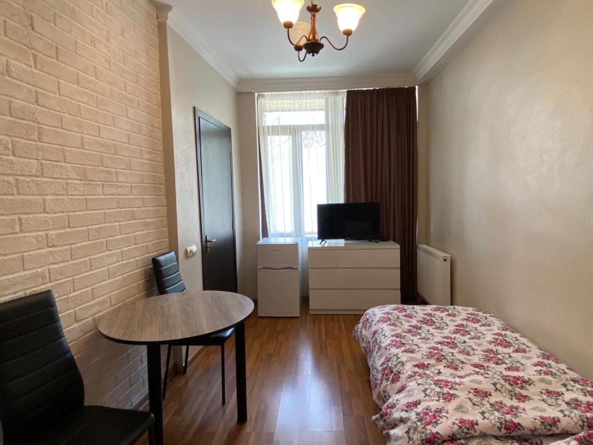 Cozy Home Tbilisi Exterior photo